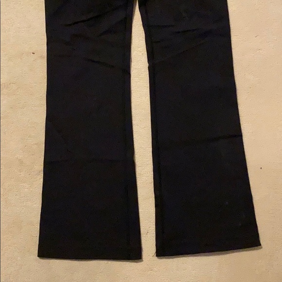 Lululemon Yoga Pants! - Picture 3 of 3